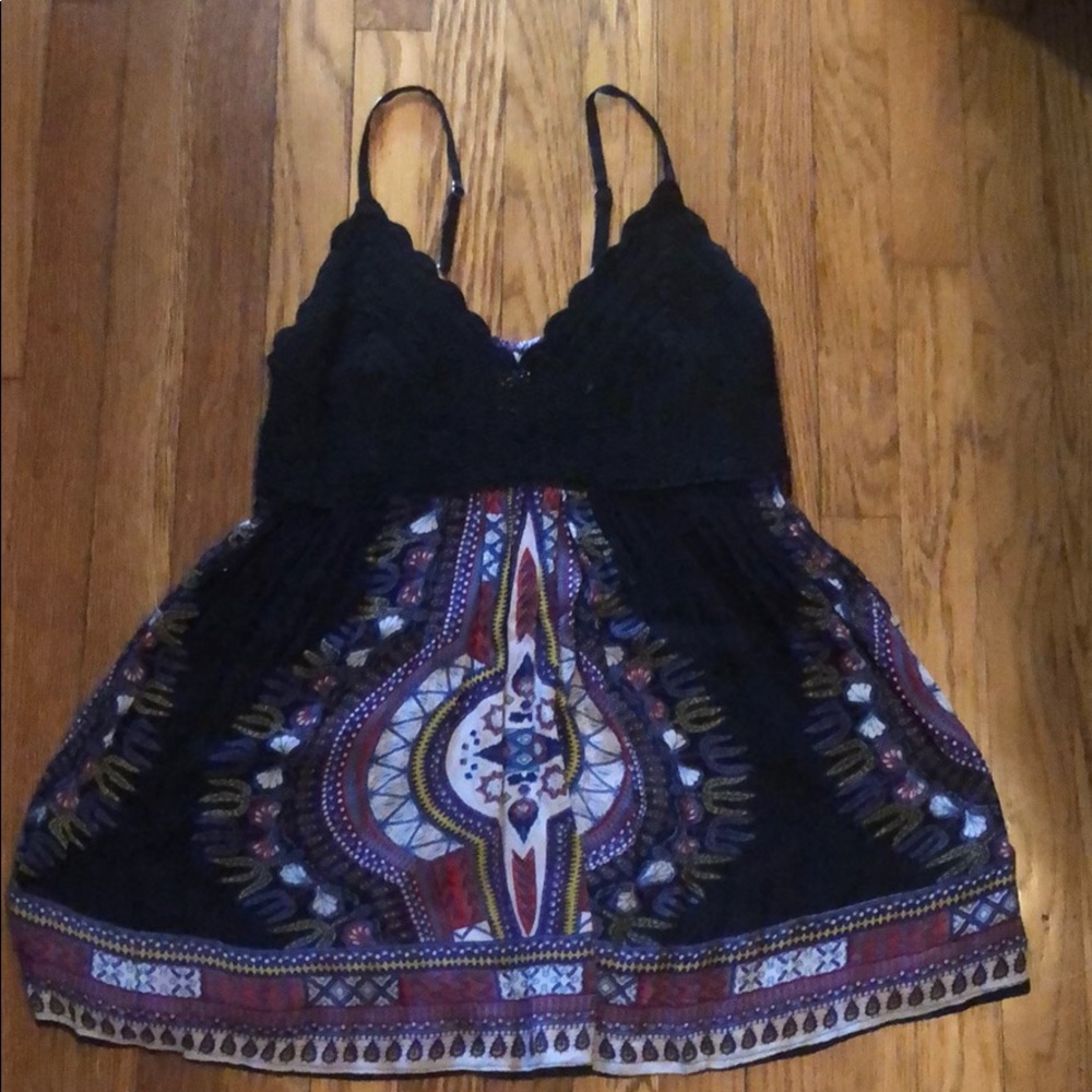 Multicolored tank